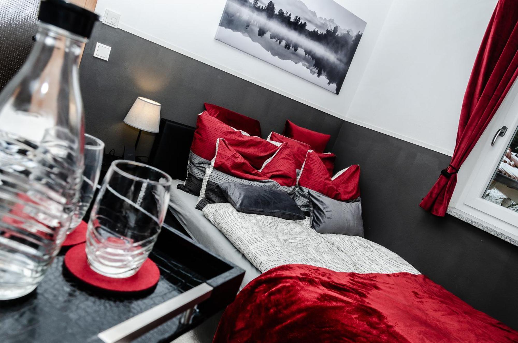5 Sterne Centurion Ferienhaus Villa 2 Pools 86 Zoll Tv Aldersbach Zewnętrze zdjęcie