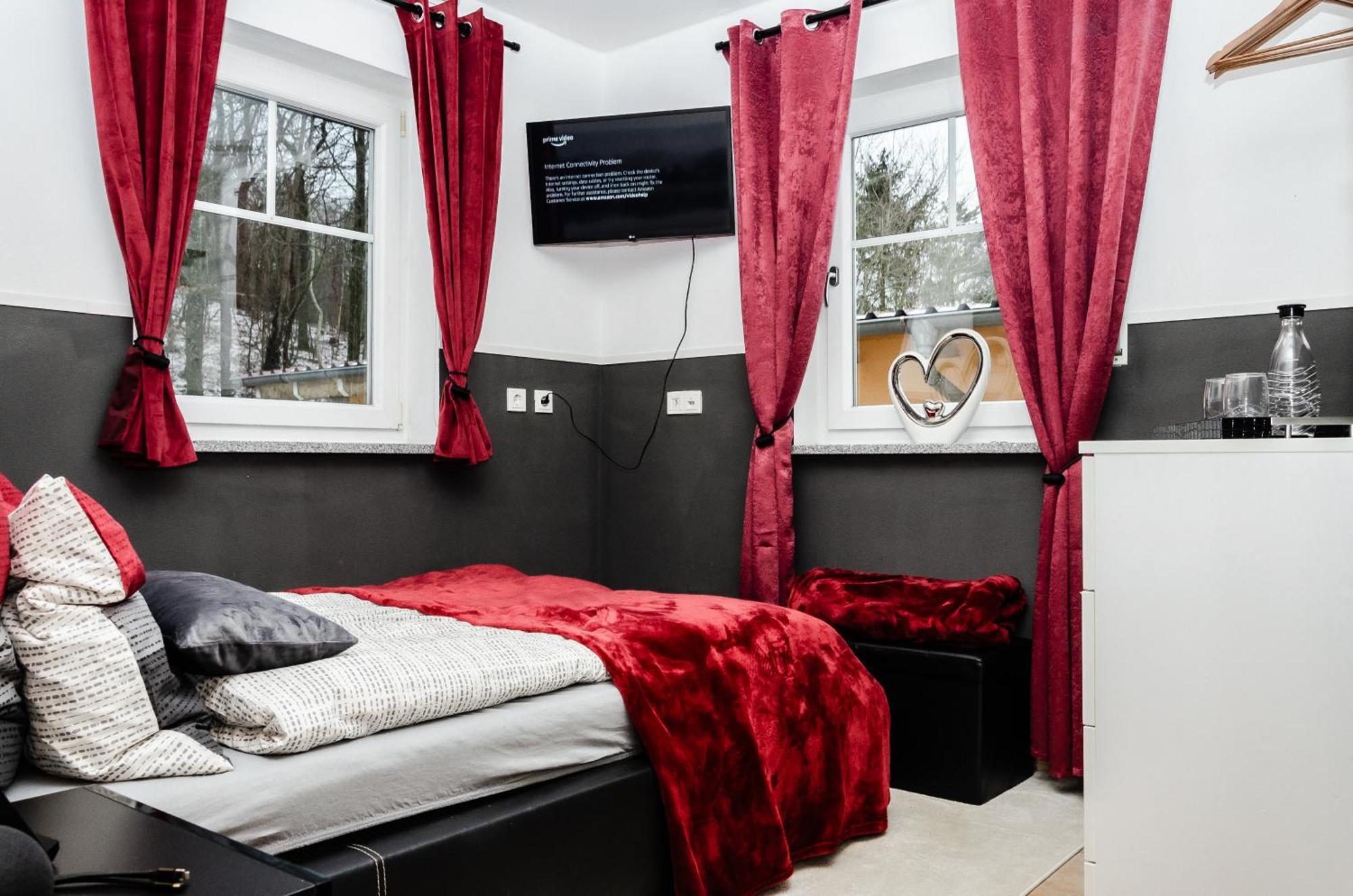 5 Sterne Centurion Ferienhaus Villa 2 Pools 86 Zoll Tv Aldersbach Zewnętrze zdjęcie