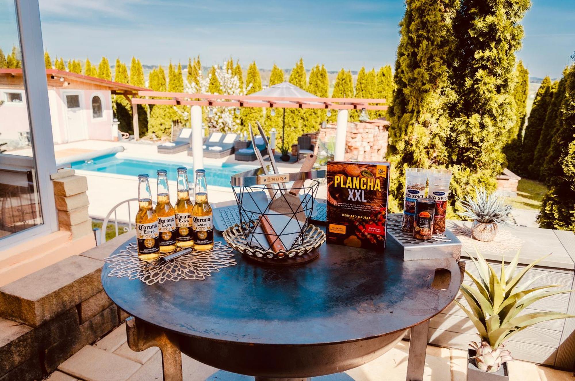 5 Sterne Centurion Ferienhaus Villa 2 Pools 86 Zoll Tv Aldersbach Zewnętrze zdjęcie
